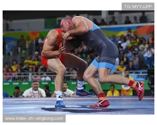 UFC摔跤压制时间惊人,掌握制胜法宝,战斗从此不同! UFC摔跤压制时间惊人,掌握制胜法宝,战斗从此不同!