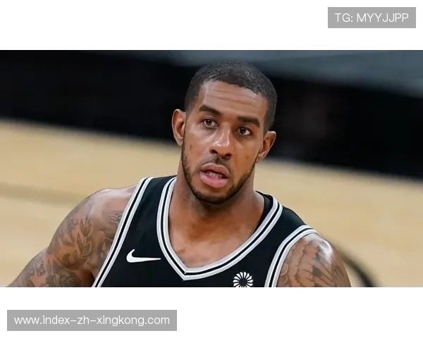 老将阿尔德里奇勾手命中怀旧味十足